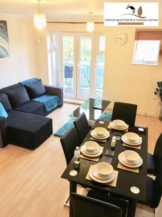 2 Bedroom Apartment At Dagenham , Adonai Serviced Accommodation, Free Wifi And Parking Luaran gambar